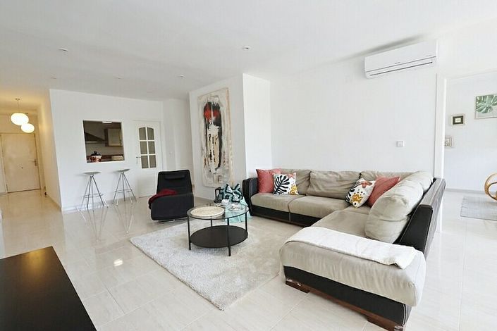 Image No.15-3 Bed Apartment for sale