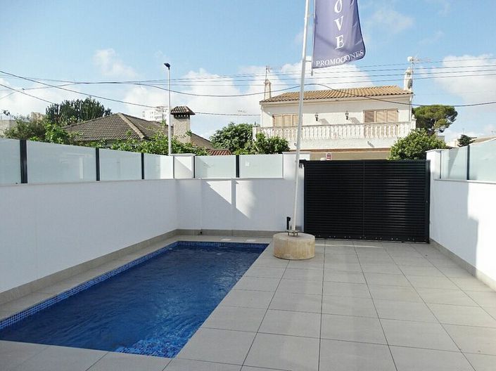 Image No.2-3 Bed Villa for sale