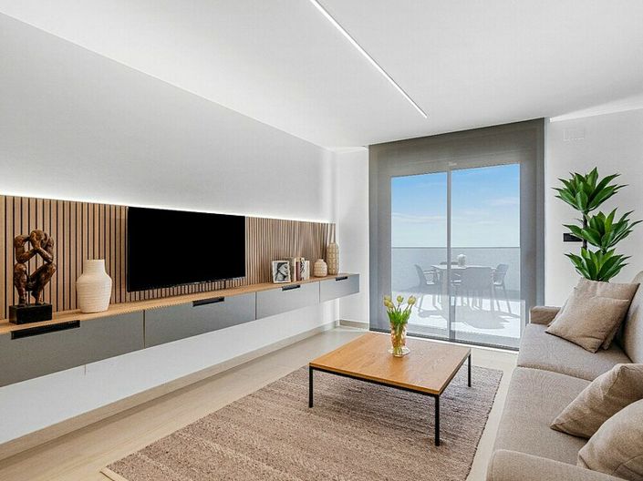 Image No.6-3 Bed Apartment for sale