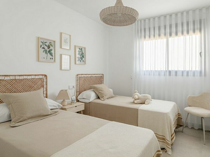 Image No.13-2 Bed Apartment for sale