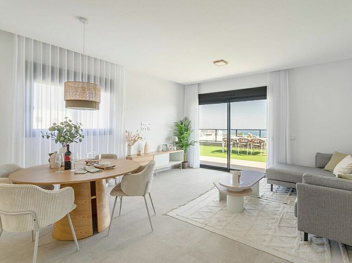 Image No.8-3 Bed Apartment for sale