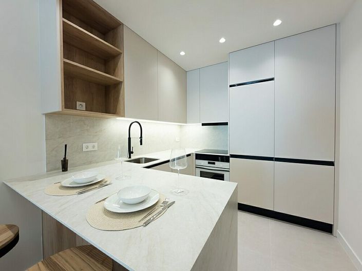 Image No.8-2 Bed Apartment for sale