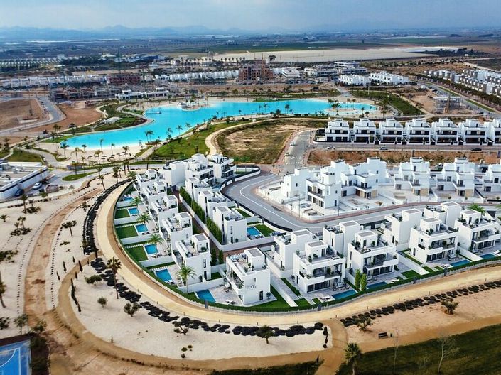 Image No.10-3 Bed Villa for sale