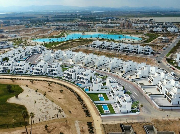 Image No.9-3 Bed Villa for sale