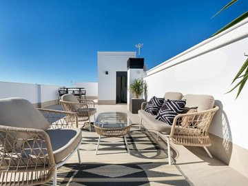 property15876fullimage15