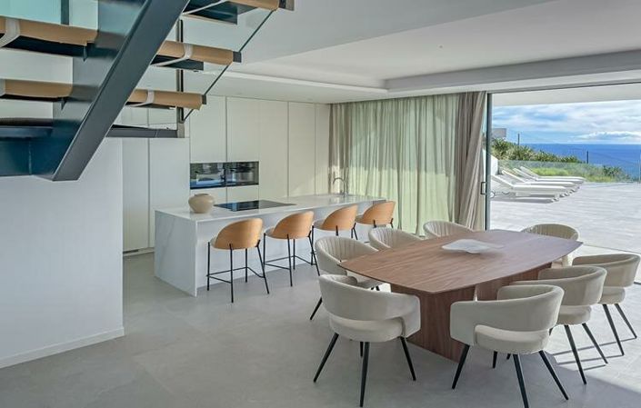 Image No.12-4 Bed Villa for sale