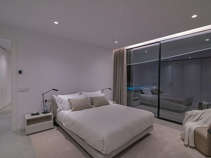 Image No.15-4 Bed Villa for sale