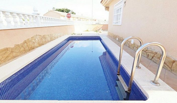 Image No.3-Villa de 2 chambres à vendre à Torrevieja