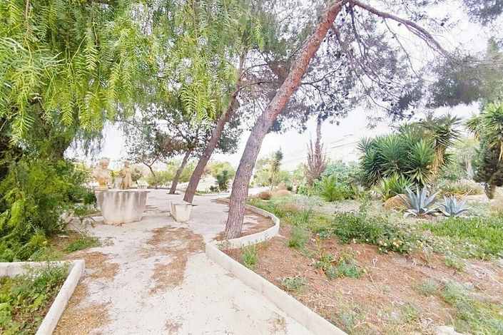 Image No.16-4 Bed Villa for sale