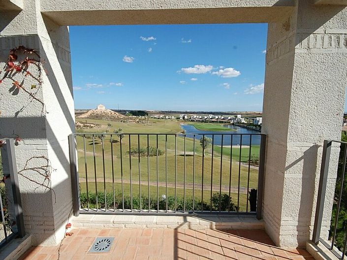Image No.2-4 Bed Villa for sale