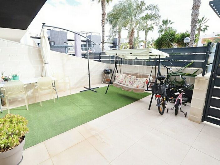 Image No.15-3 Bed Townhouse for sale