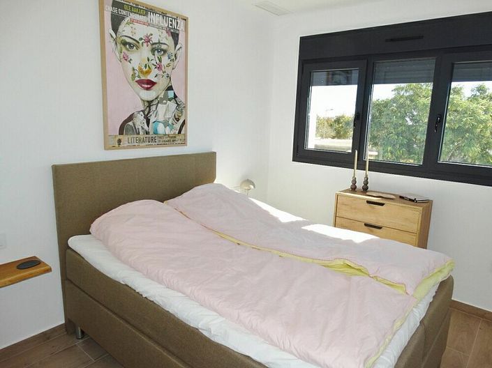 Image No.7-3 Bed Apartment for sale