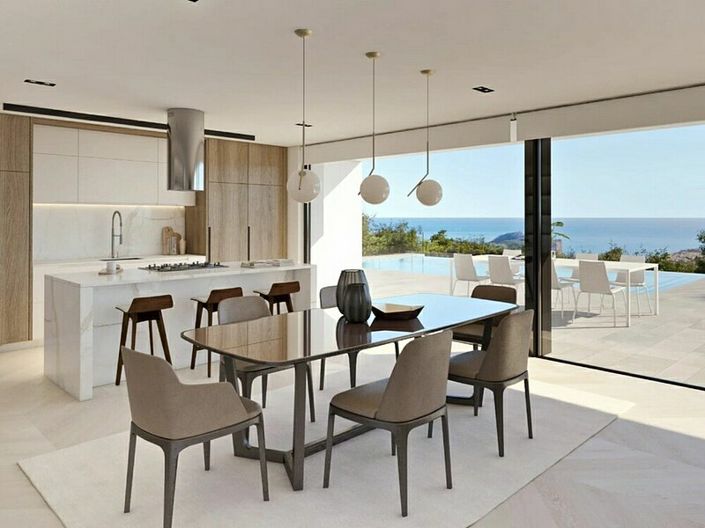 Image No.12-4 Bed Villa for sale