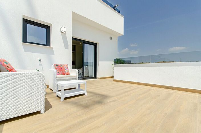 Image No.16-3 Bed Villa for sale