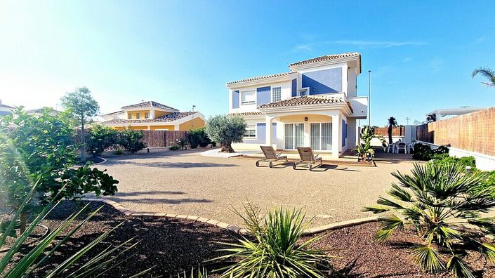 Image No.8-3 Bed Villa for sale
