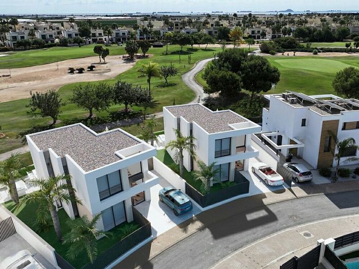Image No.3-3 Bed Villa for sale