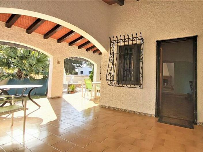 Image No.6-Villa de 4 chambres à vendre à Orihuela Costa