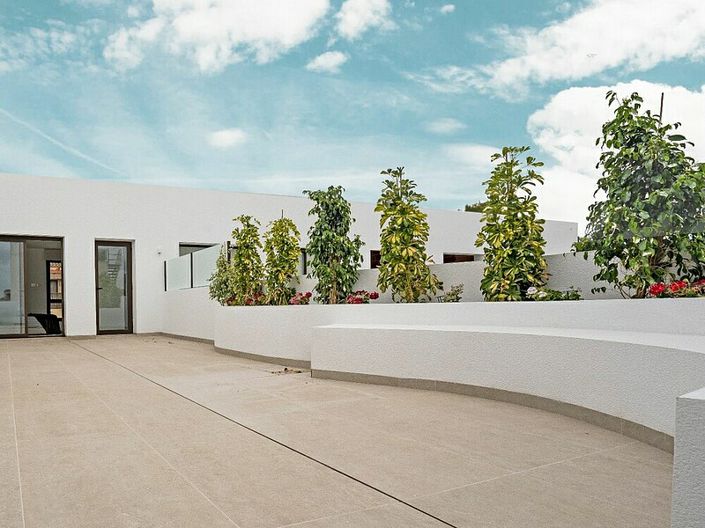 Image No.12-3 Bed Villa for sale