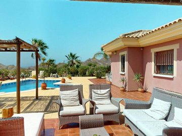 property33fullimage15