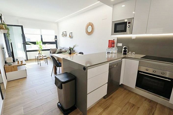 Image No.2-Appartement de 2 chambres à vendre à Villamartin