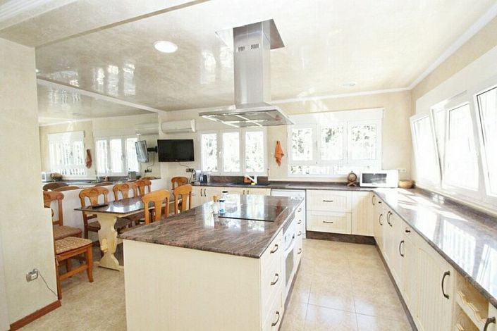 Image No.2-Villa de 5 chambres à vendre à Cabo Roig