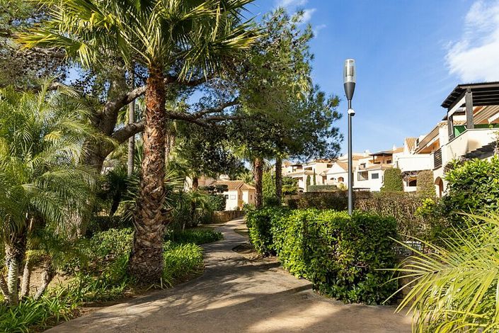 Image No.3-5 Bed Villa for sale