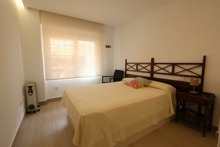 Image No.10-3 Bed Apartment for sale