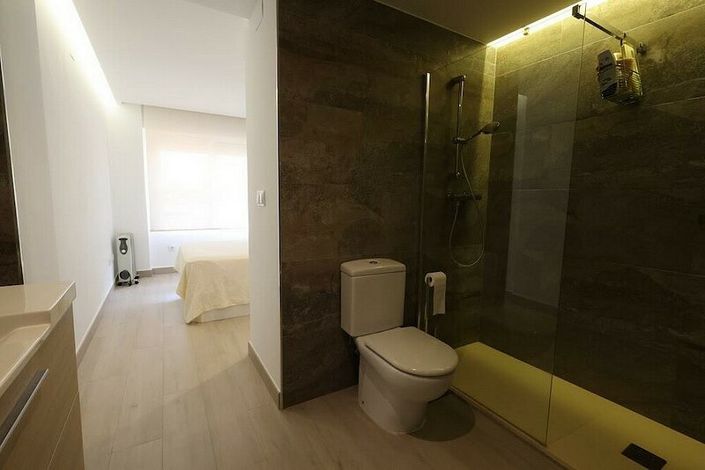 Image No.11-3 Bed Apartment for sale