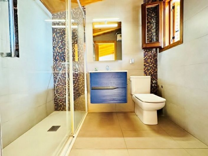 Image No.11-2 Bed Apartment for sale