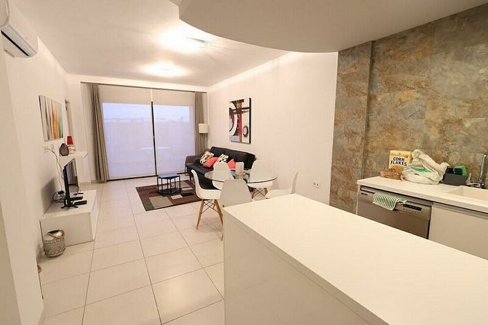 Image No.9-2 Bed Apartment for sale