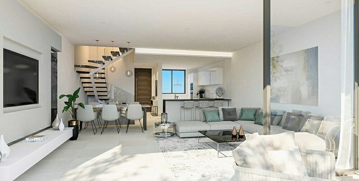 Image No.2-3 Bed Villa for sale
