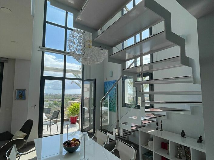 Image No.5-3 Bed Penthouse for sale