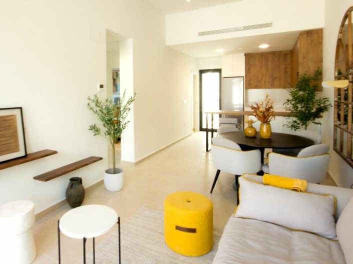 Image No.14-3 Bed Apartment for sale