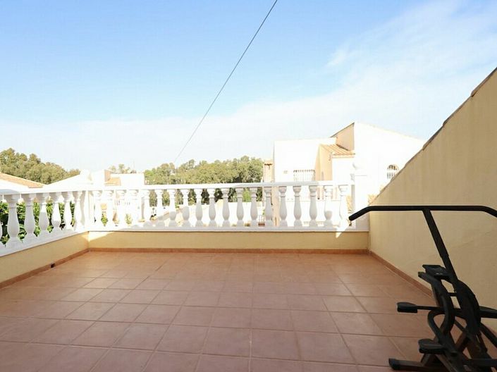 Image No.14-Villa de 4 chambres à vendre à Playa Flamenca