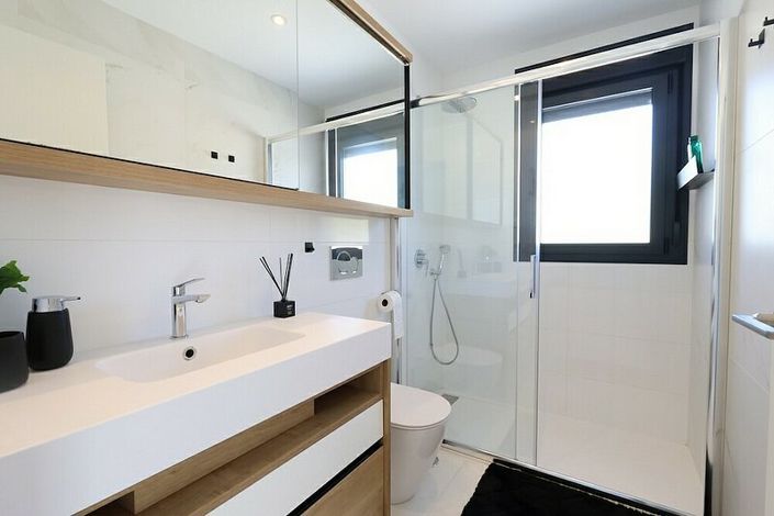 Image No.11-3 Bed Villa for sale