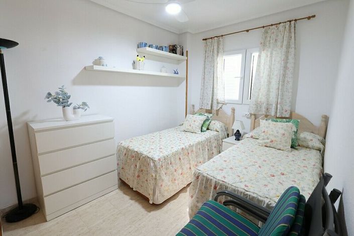 Image No.9-2 Bed Apartment for sale