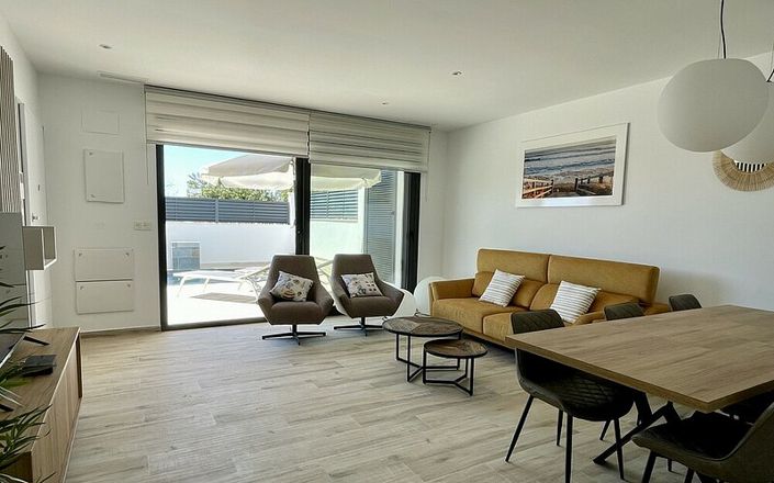 Image No.3-Villa for sale
