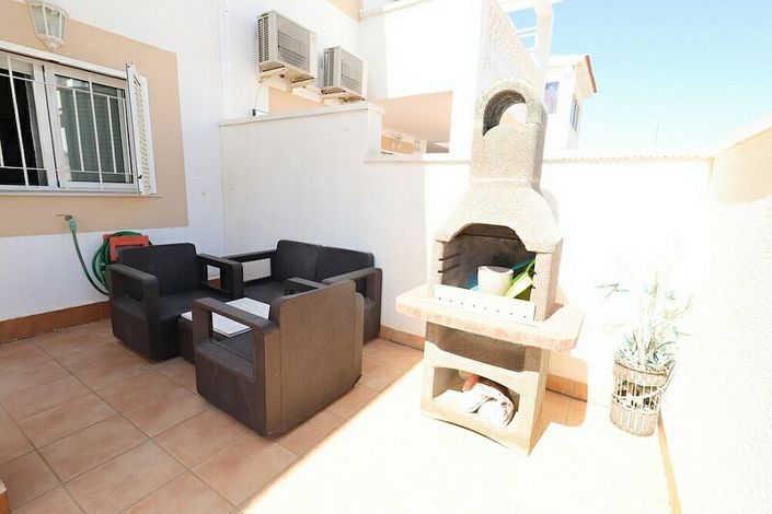 Image No.2-Bungalow de 2 chambres à vendre à Orihuela Costa