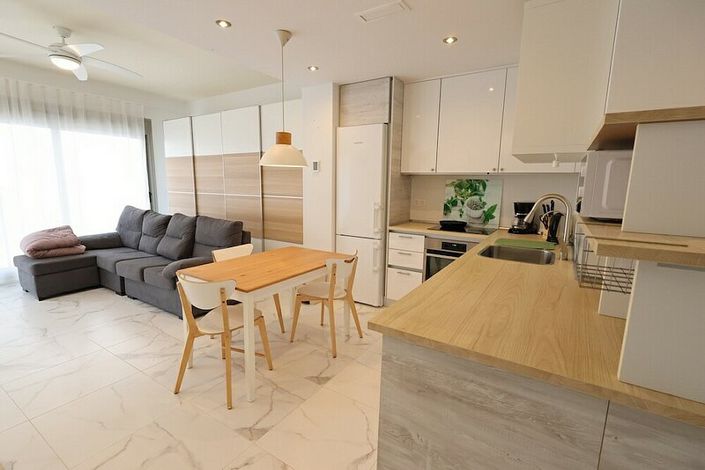 Image No.7-3 Bed Villa for sale