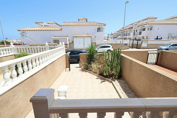 Image No.3-2 Bed Townhouse for sale