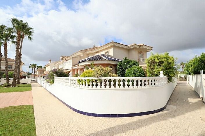 Image No.2-Villa de 3 chambres à vendre à Ciudad Quesada