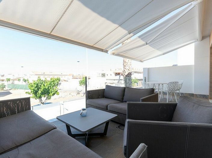 Image No.13-3 Bed Villa for sale