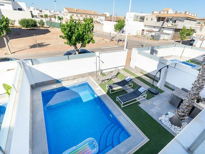 Image No.14-3 Bed Villa for sale