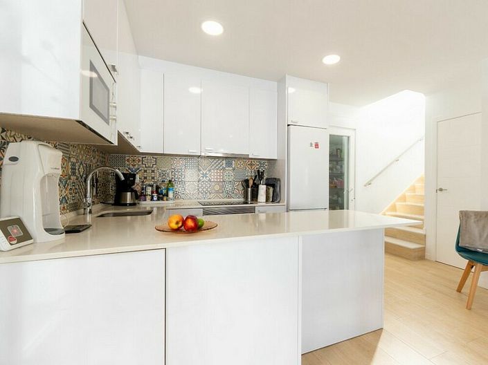 Image No.6-3 Bed Villa for sale
