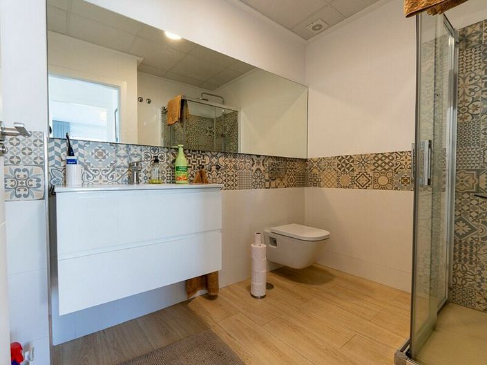 Image No.8-3 Bed Villa for sale