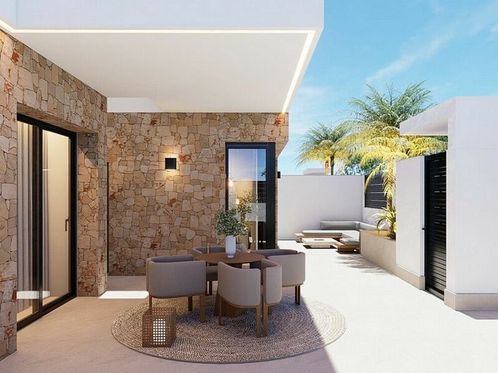 Image No.7-4 Bed Villa for sale