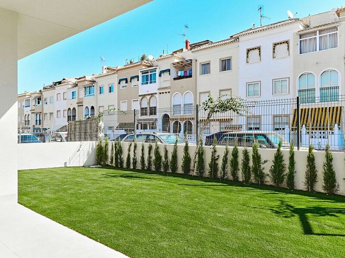 Image No.15-2 Bed Apartment for sale