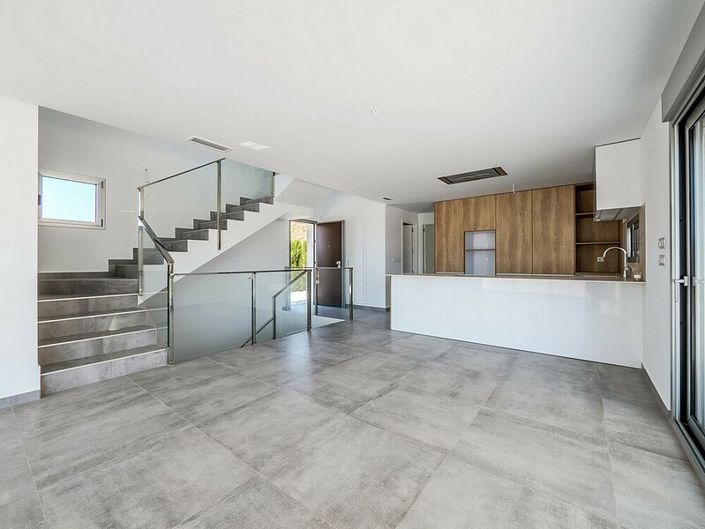 Image No.12-4 Bed Villa for sale