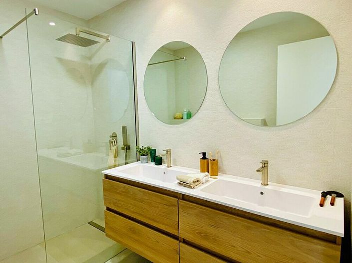 Image No.10-3 Bed Apartment for sale