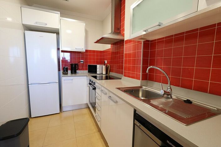Image No.5-2 Bed Apartment for sale